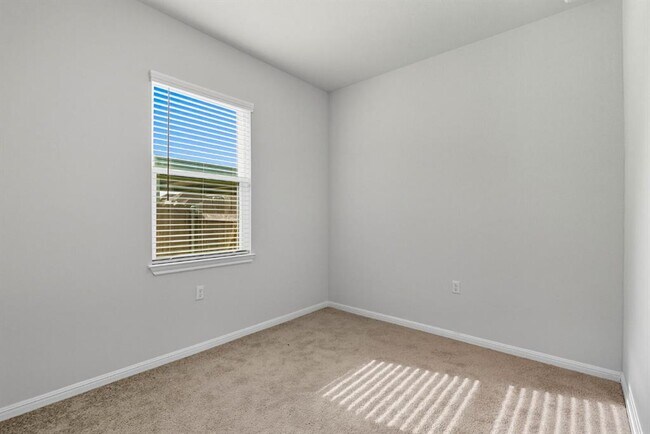 Building Photo - 17200 Adoro Dr