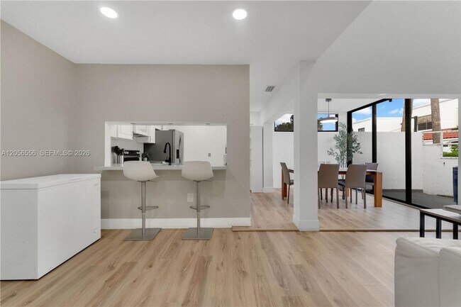Building Photo - 20903 Leeward Ct