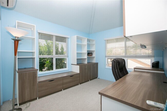 3rd Bedroom/Office - 7007 Hawaii Kai Dr