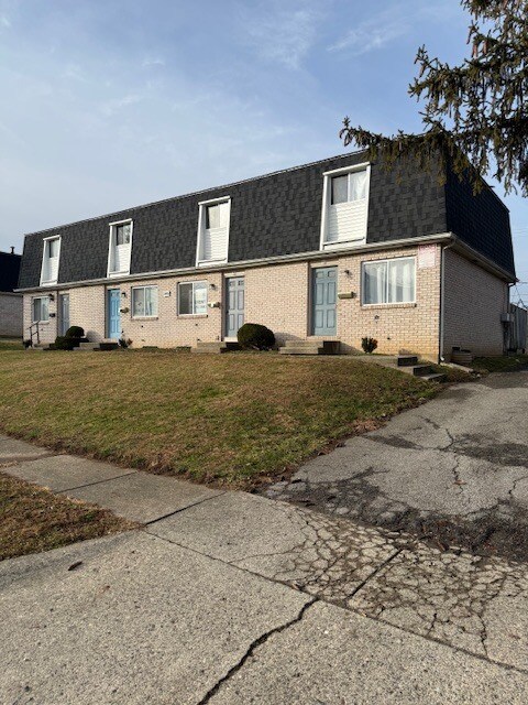 Building Photo - 3453 Beachworth Dr