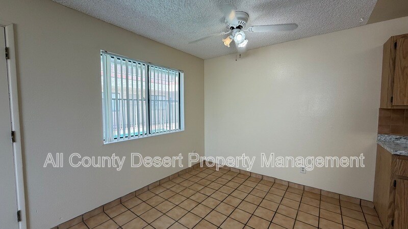Building Photo - 13079 Eliseo Rd