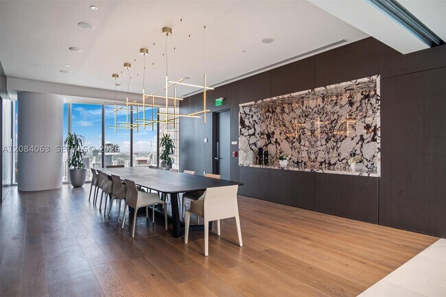 Building Photo - 300 Biscayne Blvd