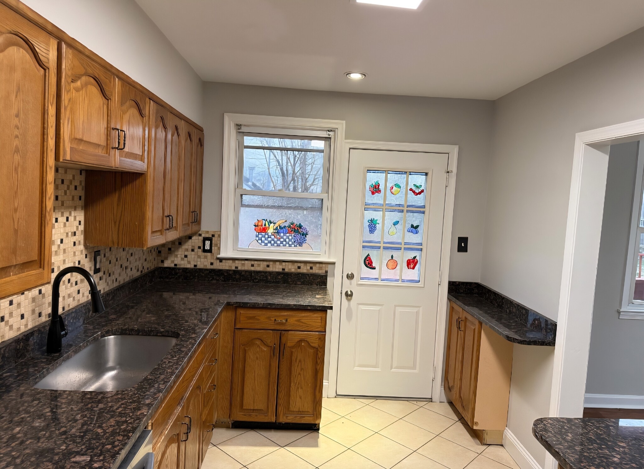 Building Photo - 1897 August Ave