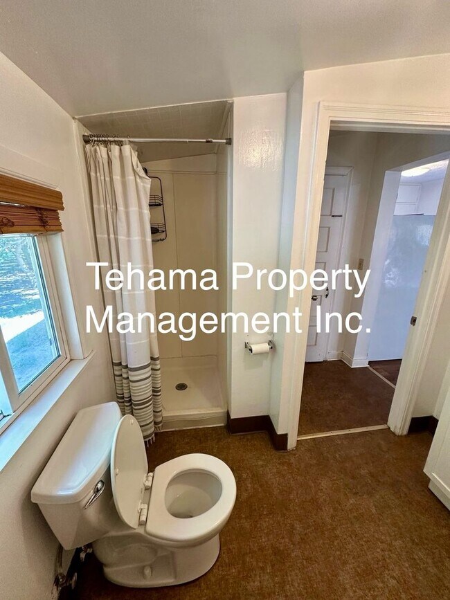 Building Photo - 2 Bedroom 2 bath home in country setting