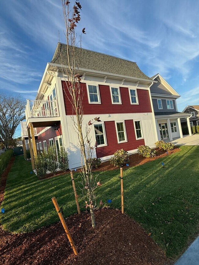 Building Photo - Joseph Baker House