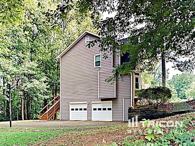 Building Photo - 1035 Peace Dr