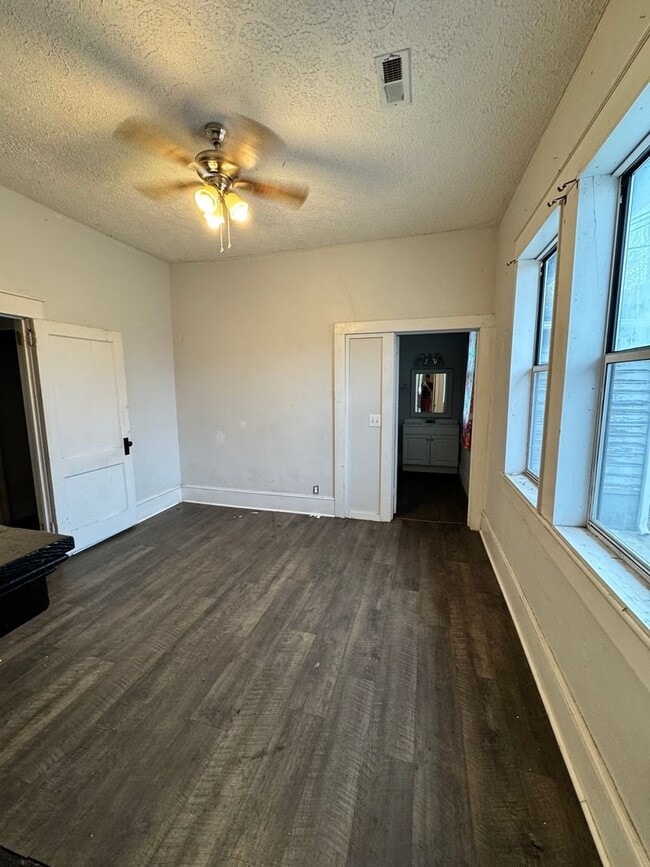 Building Photo - 4/2 home in Shelby, NC