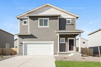 Building Photo - 7215 Dolores Ave