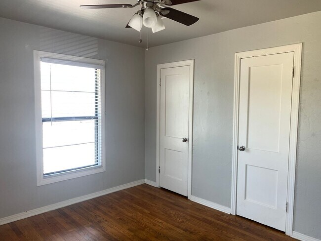 Building Photo - One Bedroom in Plaza District-$500 Off in ...