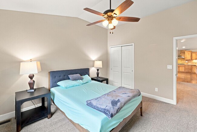 Building Photo - 12441 Woodruff Dr