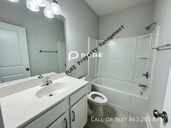Building Photo - Beautiful 4 bed in Carnes Crossroads