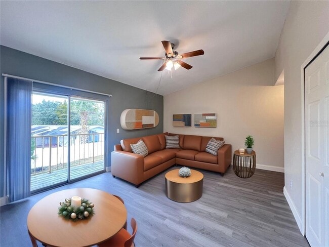 Building Photo - 52 N Fairfax Ave