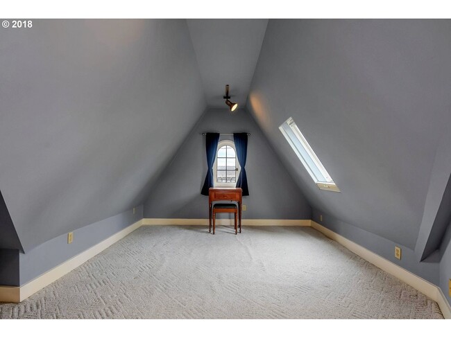 Building Photo - BEAUTIFUL TUDOR ON ALAMEDA RIDGE, 4/2.5