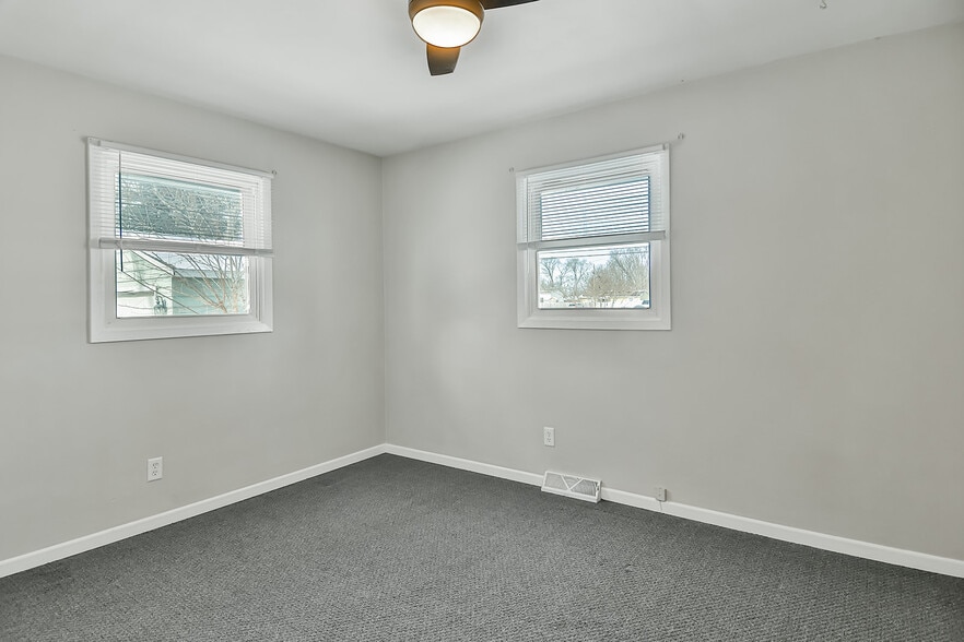 bedroom 3 - 1828 Juniper Ln