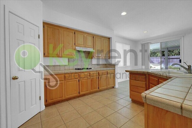 Building Photo - 5338 Brookfield Cir