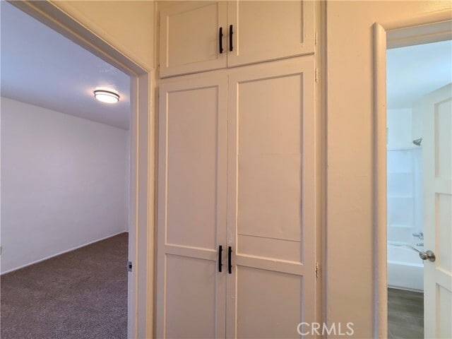 Building Photo - 686 Courtland Dr W