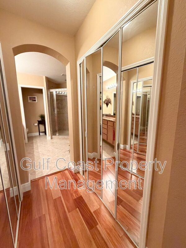 Building Photo - 17560 Brickstone Loop