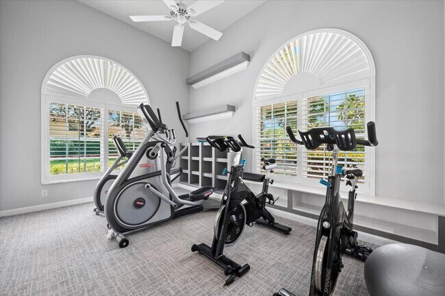 Building Photo - 4241 Wellington Shores Dr