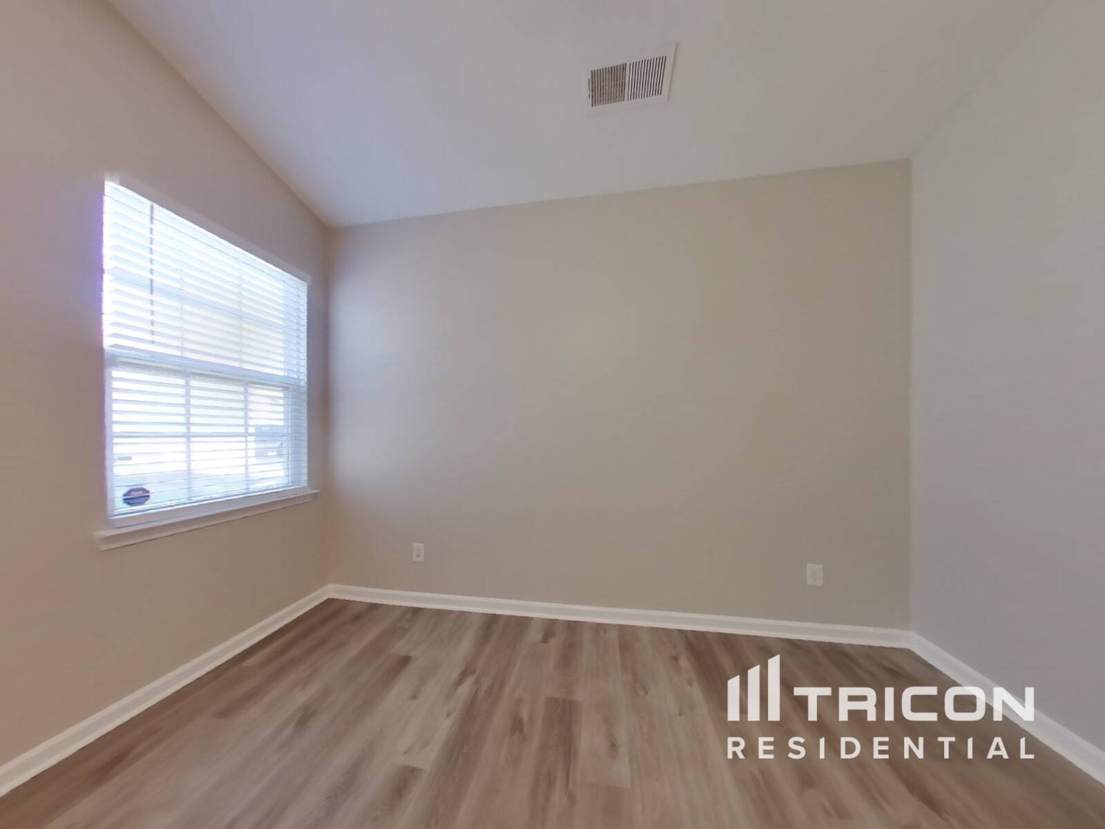 Building Photo - 1282 Winwood Dr