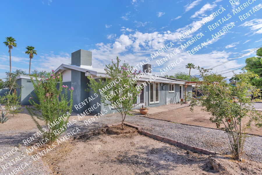 Building Photo - 1311 W Wheatridge Dr