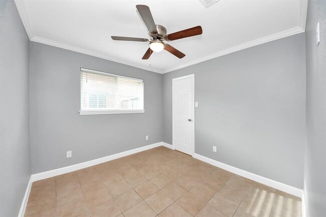 Building Photo - 12503 Foxburo Dr
