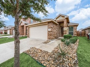 Building Photo - 1312 Silver Maple Ln