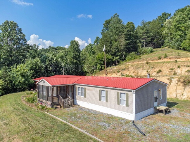 Building Photo - 3113 Revere Rd