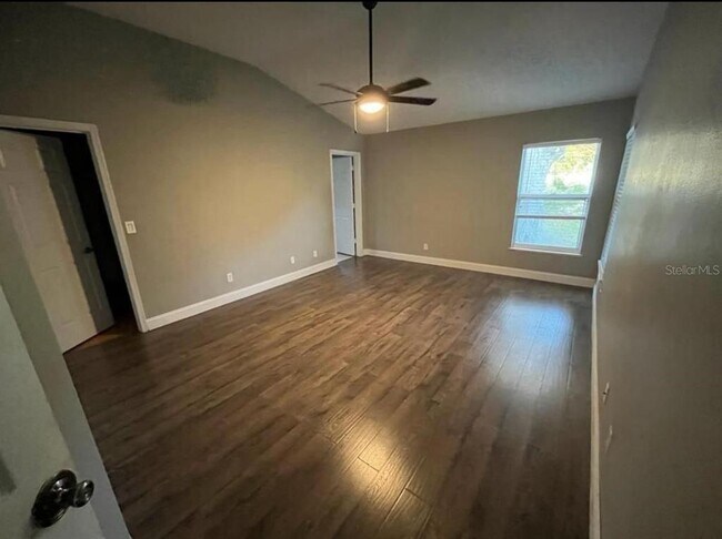 Building Photo - 984 Tavernier Cir NE