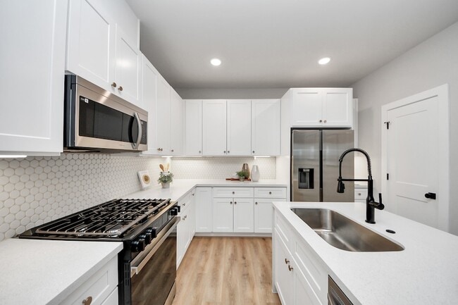 Building Photo - 5809 Francis Oak Ln