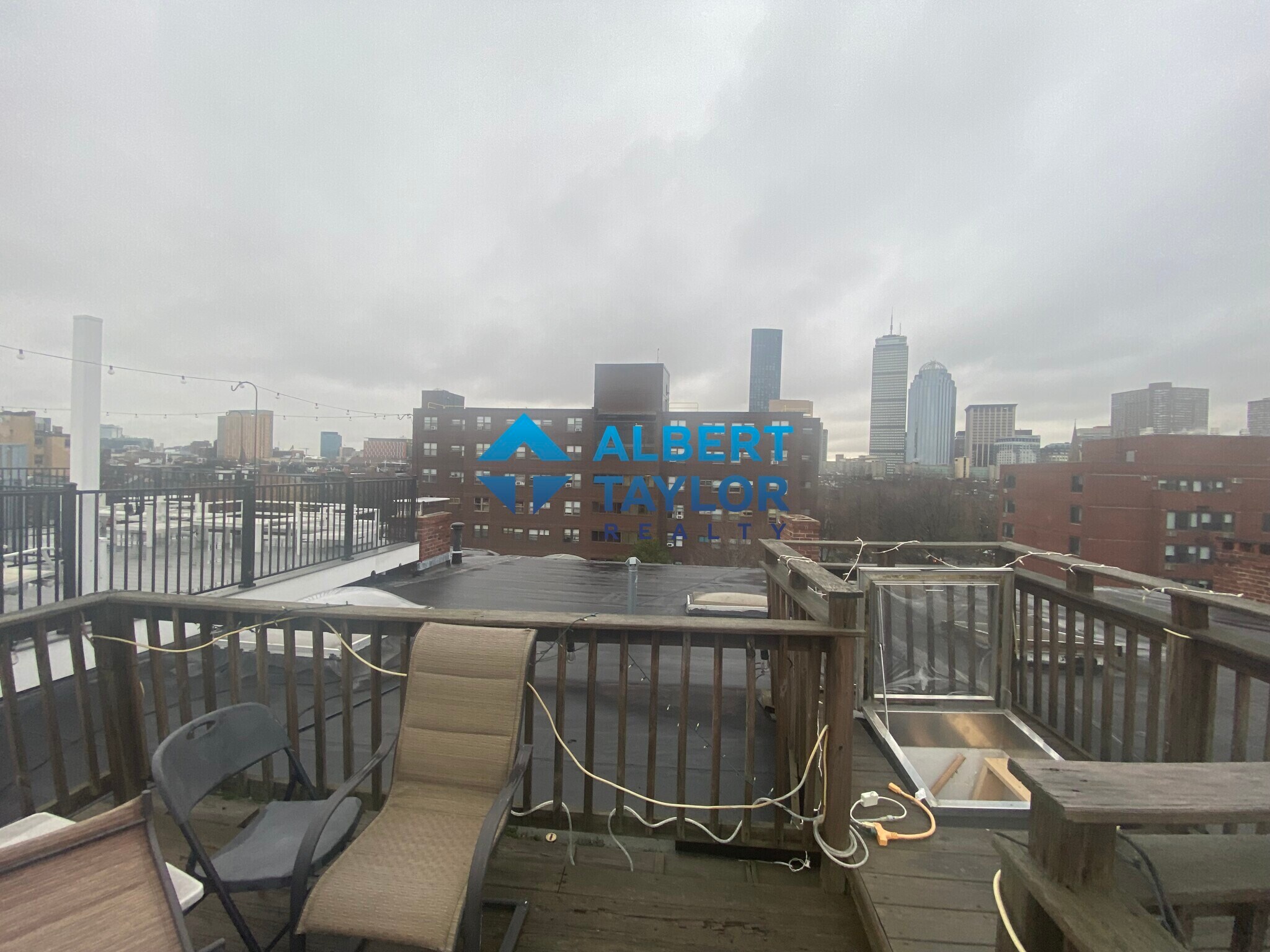 Building Photo - 750 Tremont St