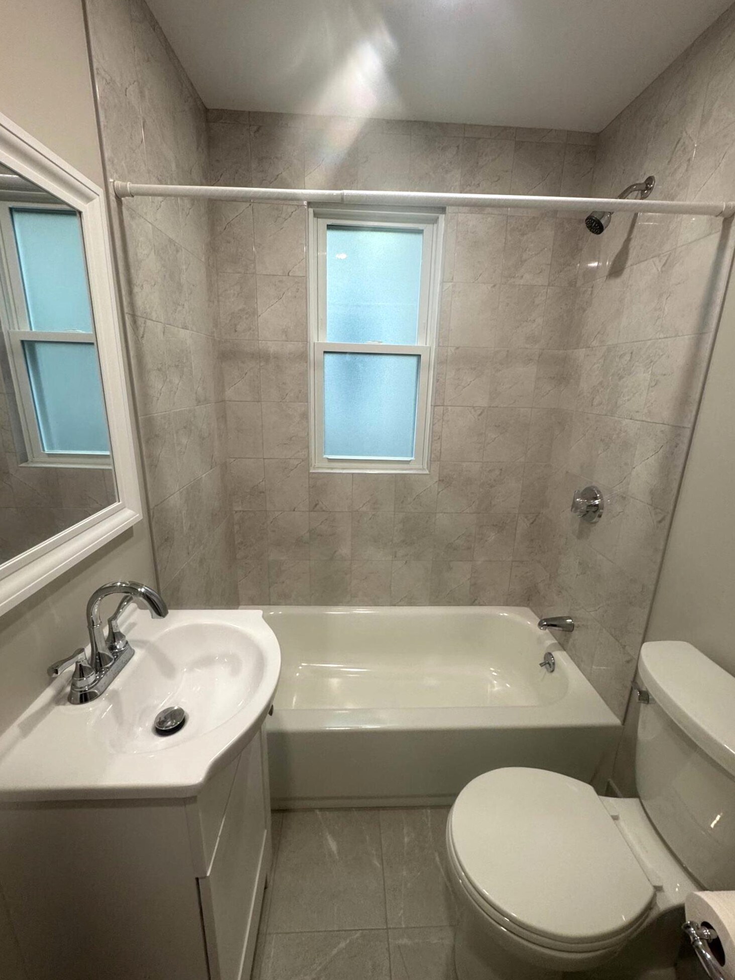 Building Photo - 15 Belmont Sq