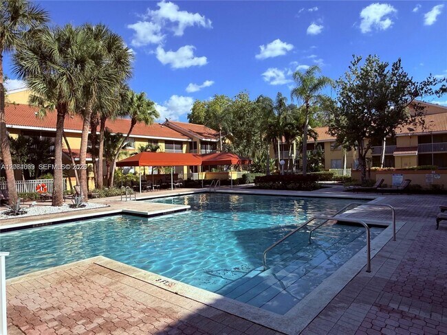 Building Photo - 929 Coral Club Dr