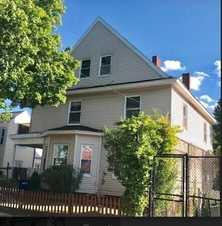 Building Photo - 12 Raymond Ave