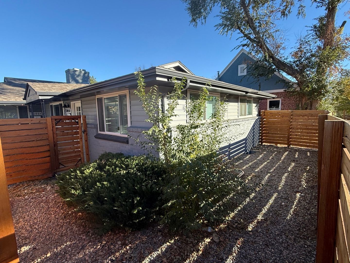 Building Photo - 1184 Clinton St