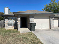 Building Photo - 1704 Copperfield Cir