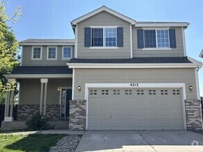 Building Photo - 3 bed, 2 1/2 bath single family home avail...