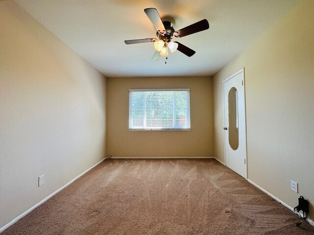 Building Photo - Charming 2-Bedroom, 1-Bathroom in Sacramento!