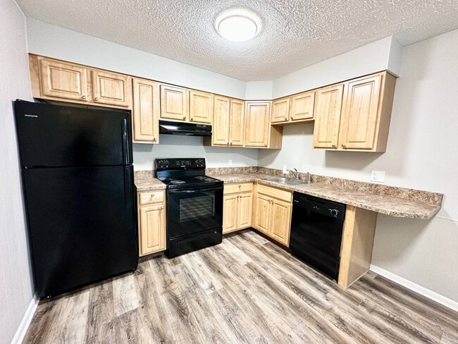 Building Photo - 1552 Helderberg Ave