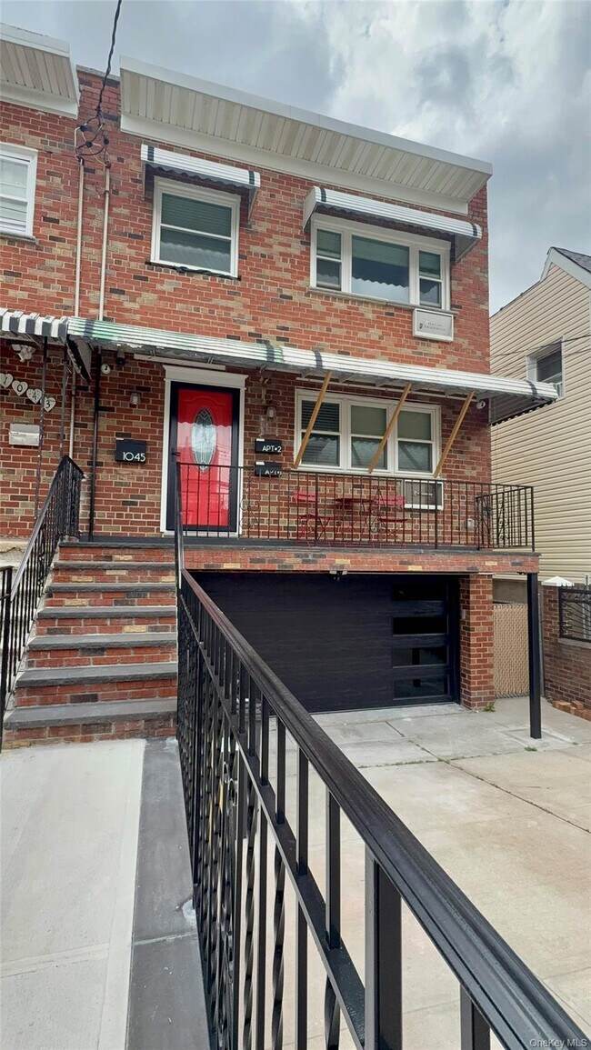 Building Photo - 1045 Revere Ave