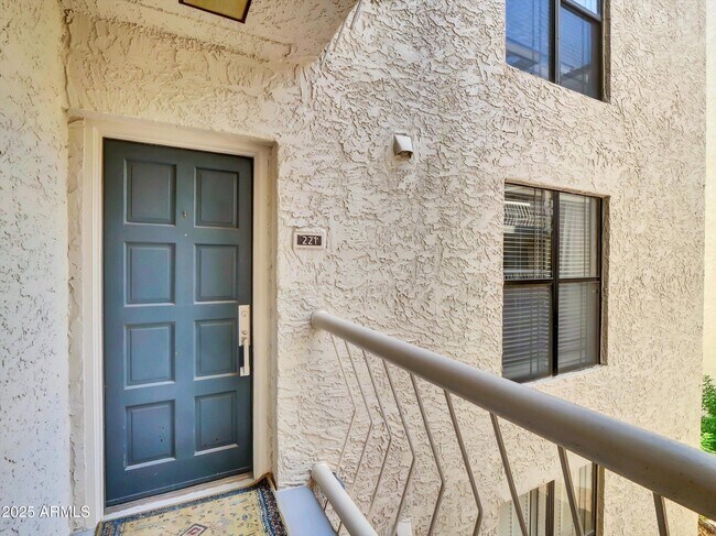 Building Photo - 5122 N 31st Way