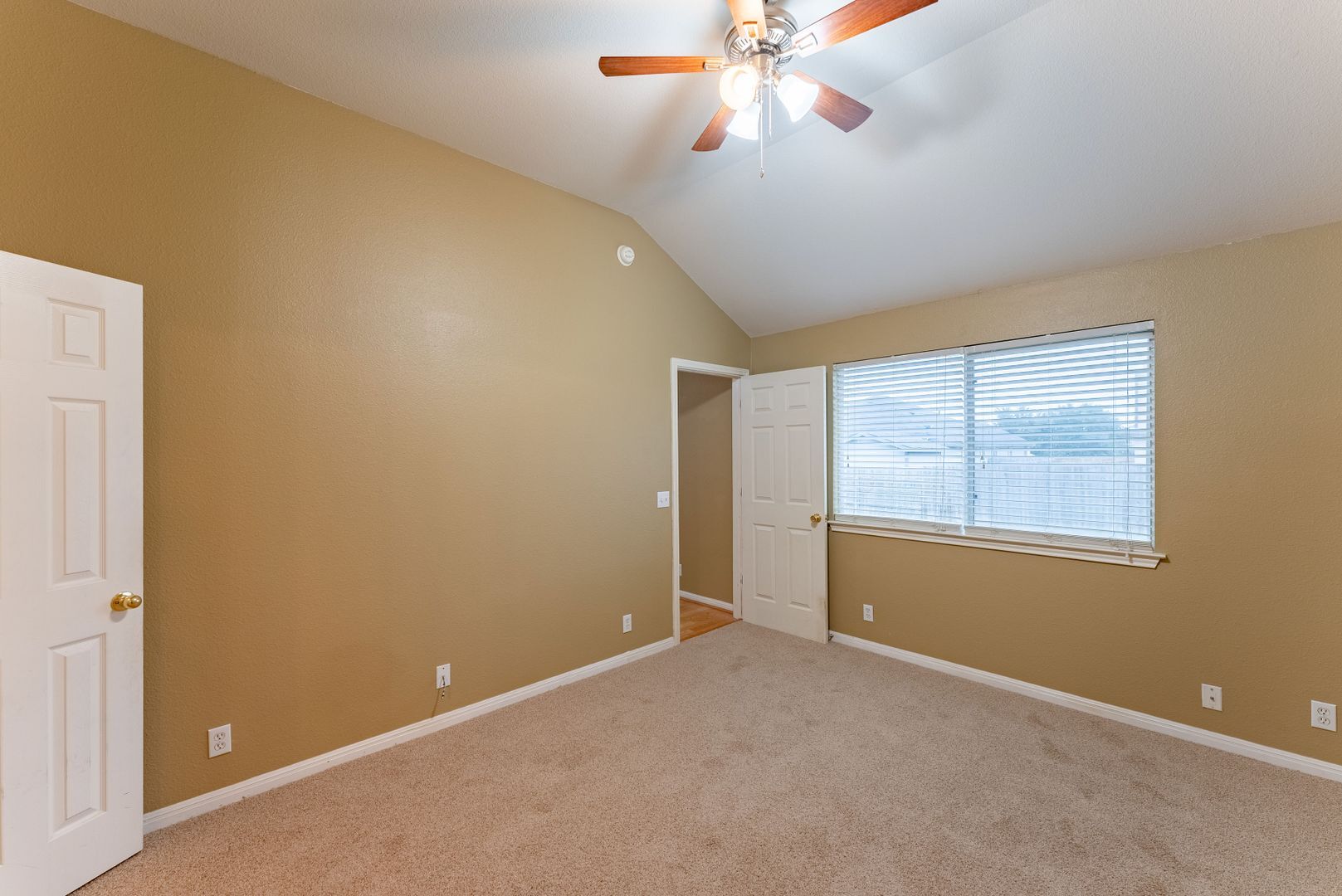 Building Photo - 109 Granite Shoals Dr