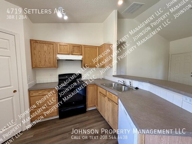 Building Photo - 4719 Settlers Ave