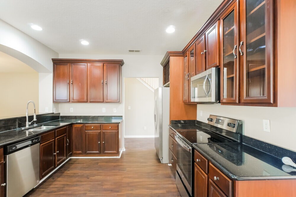 Building Photo - 1074 Garrison Dr