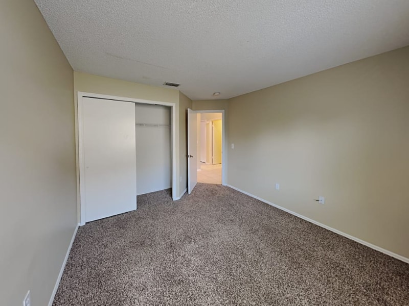 Building Photo - 1618 Maplestead Ct