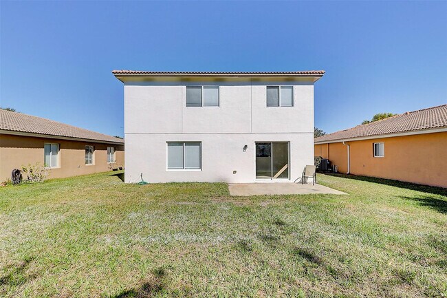 Building Photo - 1956 SW Jamesport Dr