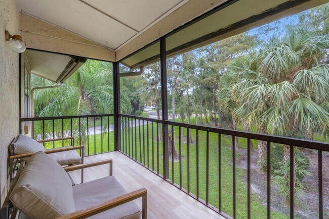 Building Photo - 13175 Chadwick Ct