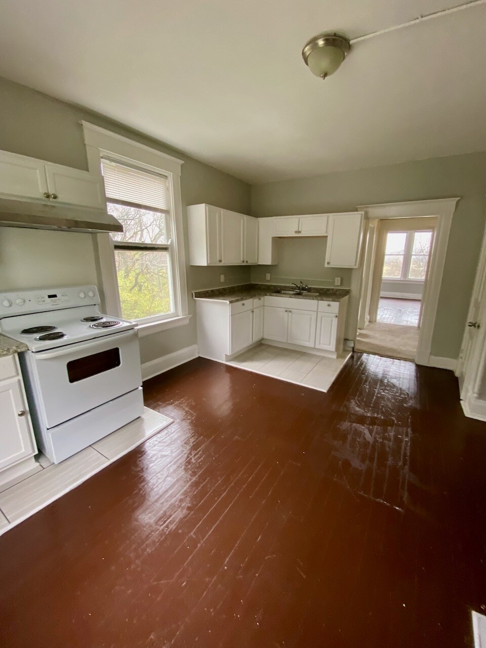 Building Photo - 3927 Cass Ave