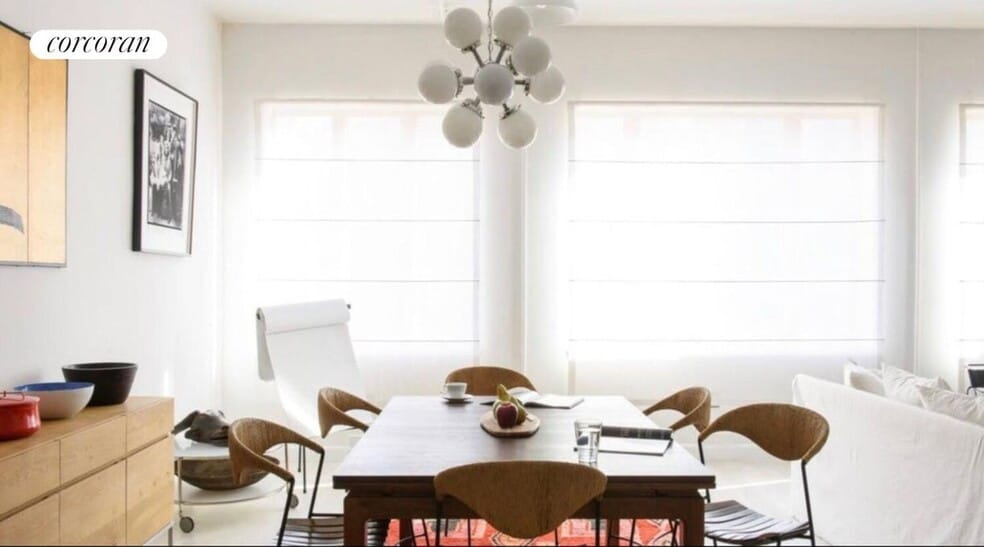 Building Photo - 460 W Broadway