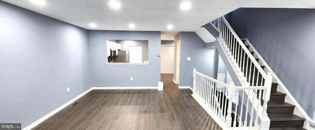 Building Photo - 12346 Sweetbriar Pl