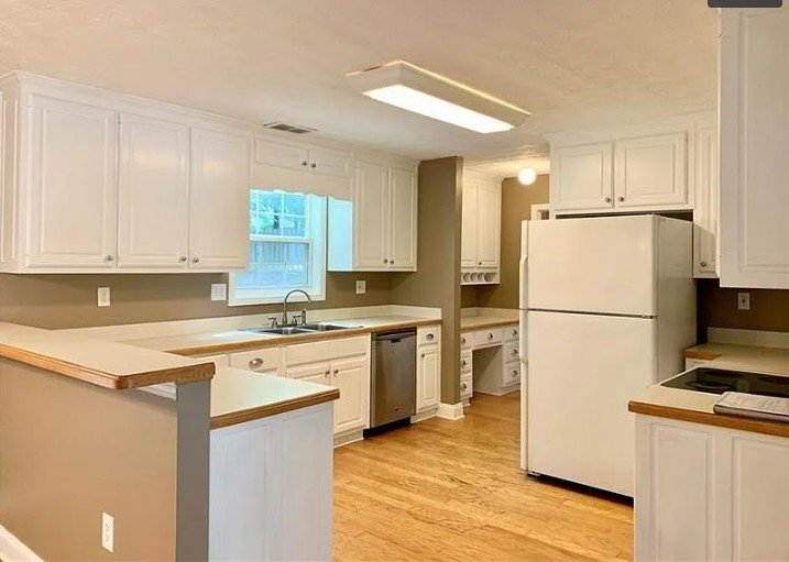 Building Photo - 4442 Keenly Valley Dr NE